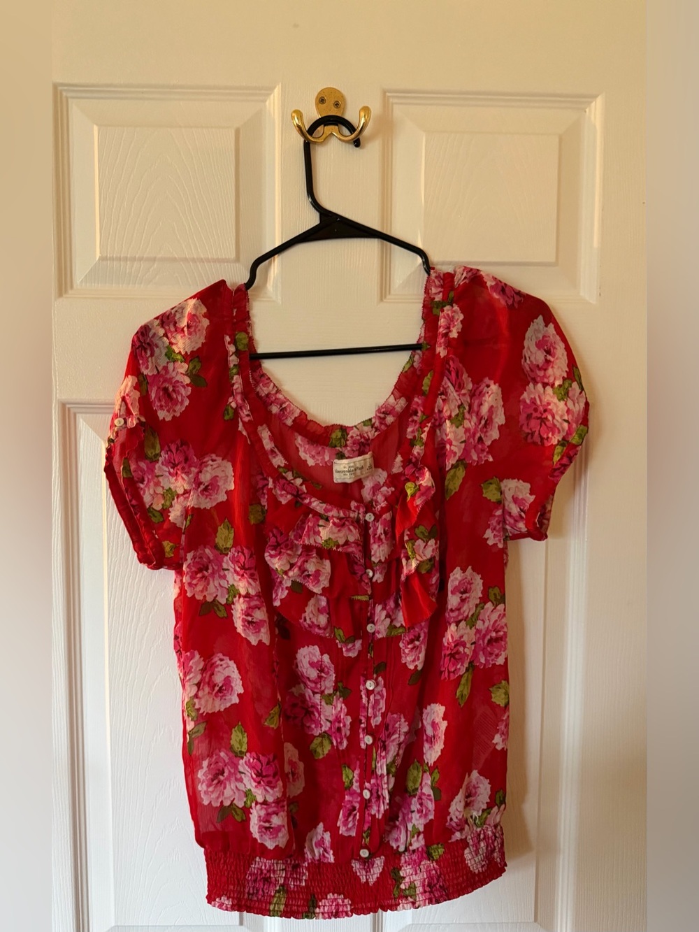 Abercrombie & Fitch Red Floral Ruffle Button Blouse